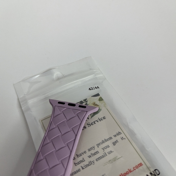 Weaved Pattern Lilac/Lavender Smart Watch Band - Picture 3 of 4